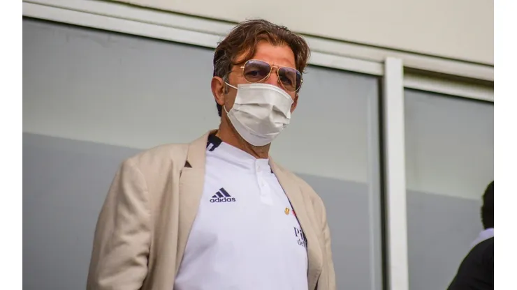 Aníbal Mosa anunció la venta de sus acciones de Blanco y Negro