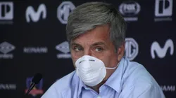 La continuidad de Harold Mayne-Nicholls está muy comprometida en Colo Colo