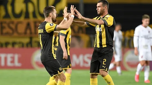 Quinteros espera la llegada de su refuerzo en la defensa.