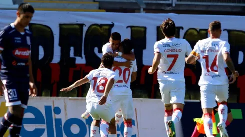 Curicó Unido se queda con el primer triunfo del Campeonato