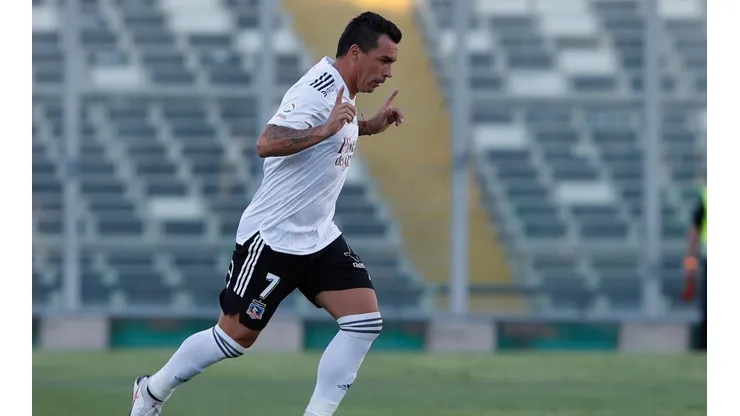 Paredes no se olvida de su amor eterno con Colo Colo.