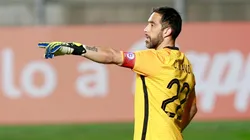 Claudio Bravo regresa a la capitanía de la Selección Chilena