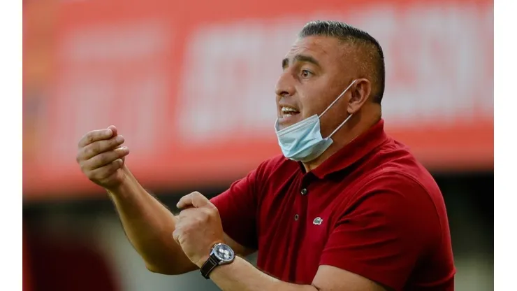El entrenador de Ñublense queda tranquilo con el desempeño de sus dirigidos