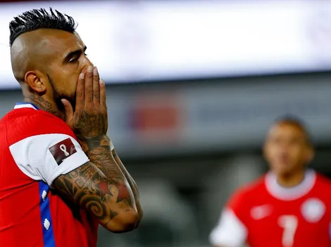 Otro "buenas noches": Vidal molesto por horario del fútbol en Chile