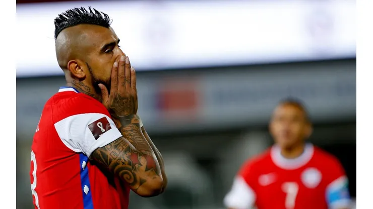 Arturo Vidal muestra su inconformidad con los horarios del fútbol chileno