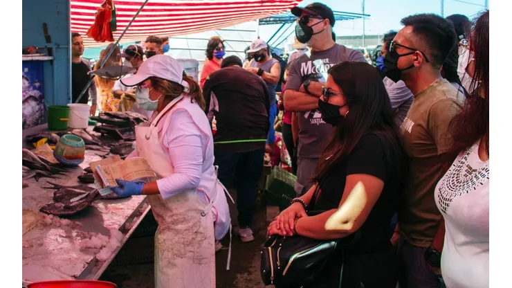 Un sector de la población conserva la costumbre de evitar comer carnes rojas en estas fechas y aprovechan para consumir pescados y mariscos