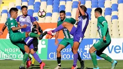 El León celebra su permanencia en la Segunda División.