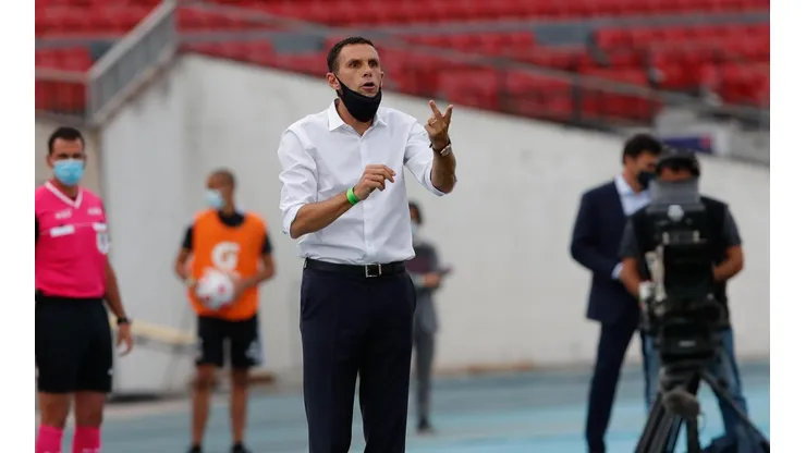 Gustavo Poyet destaca la voluntad de su equipo para no rendirse