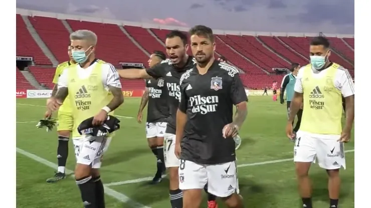 Gabriel Suazo animó a sus compañeros tras la derrota de Colo Colo