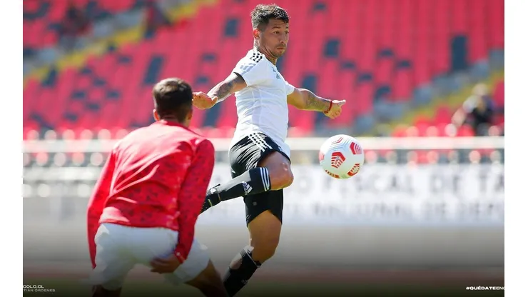 Leonardo Valencia hizo un gran gol de volea en el triunfo de Colo Colo