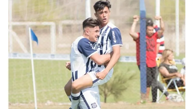 Colo Colo quiere reencontrar a los delanteros argentinos para la temporada 2021