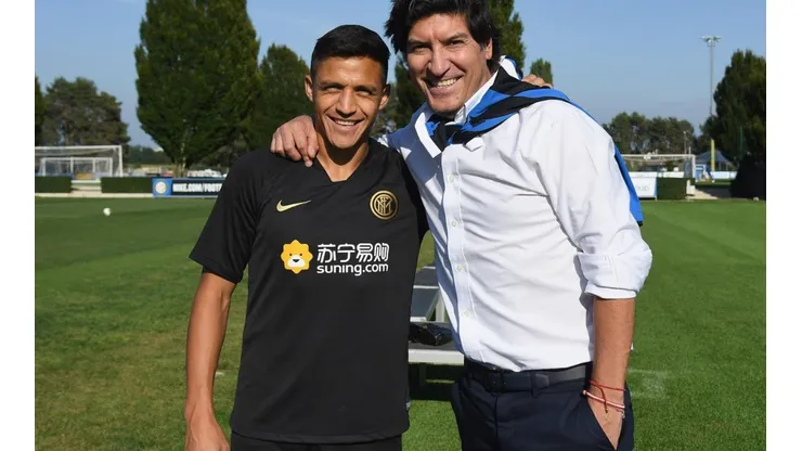 Inter presentó el dato anecdótico con una hermosa imagen de los chilenos en la ciudad deportiva "nerozzurra"