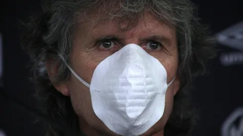 Morón confirma que buscan tres refuerzos más para Colo Colo.