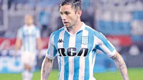 Mena finalmente superó su contagio de Covid-19 y será parte del plantel de Racing en la Supercopa