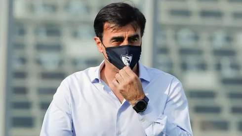 Gustavo Quinteros necesita con urgencia un defensor central