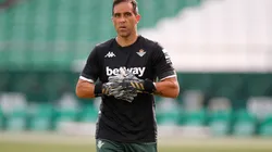 Bravo pierde terreno en el Betis ante buen presente de Robles.