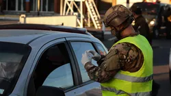 El toque de queda se extenderá una hora en la capital