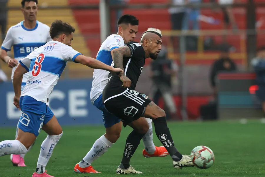 En Colo Colo buscan reprogramar el clásico contra la UC. | Foto: Photosport