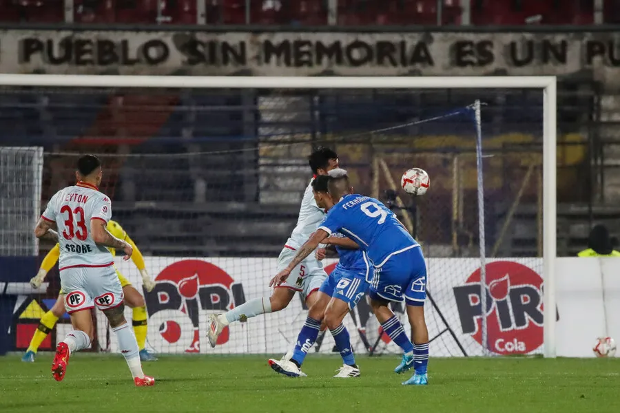 La U es más líder que nunca | Foto: Photosport