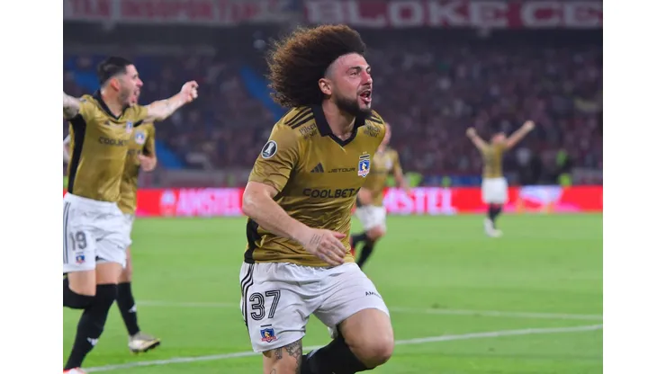 Maximiliano Falcón viene de ser figura en la clasificación de Colo Colo a cuartos de final de Copa Libertadores. (Foto: Photosport)