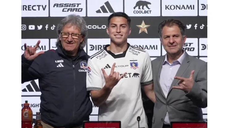 Jonathan Villagra fue presentado este martes en Colo Colo. (Foto: Captura)