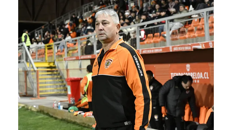 Dalcio Giovagnoli prepara cinco modificaciones en Cobreloa.