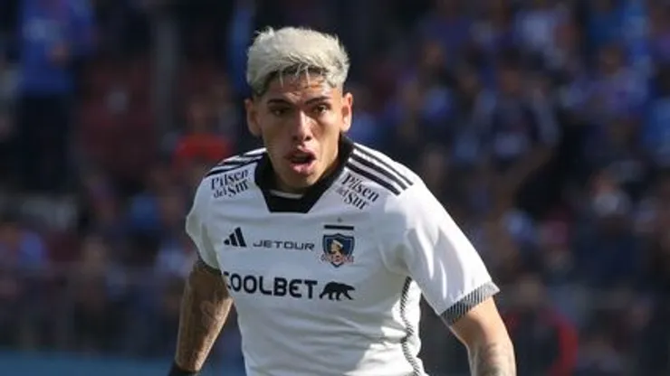 La Joya se quedará en Colo Colo y no irá a Boca Juniors.