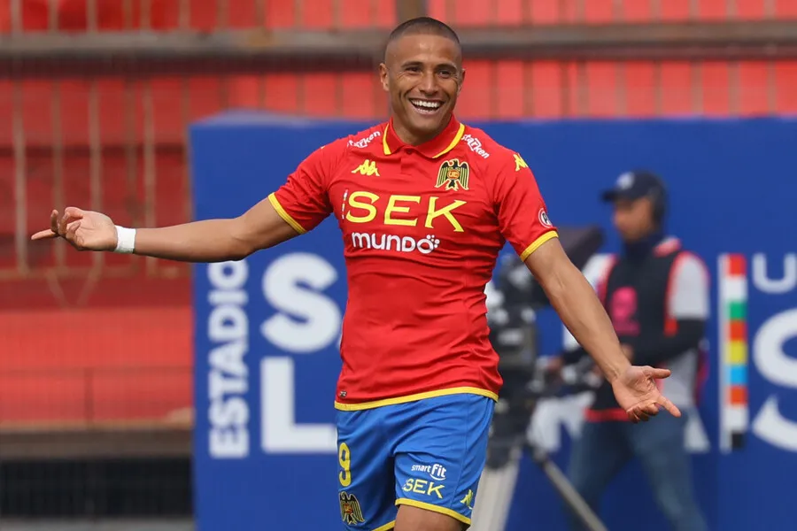 Benegas podría perderse el duelo ante la U. | Foto: Photosport