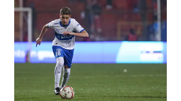 Fernando Zuqui se mostró conforme por la performance de la UC ante Huachipato. (Foto: Photosport)