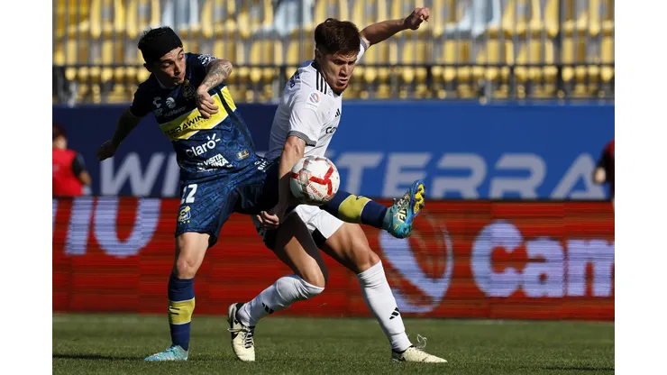 Leonardo Gil fue una de las figuras en el triunfo de Colo Colo frente a Everton. (Foto: Andrés Pina/Photosport)
