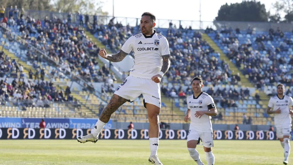 Javier Correa le dio el triunfo a Colo Colo sobre Everton. (Foto: Raúl Zamora/Photosport)
