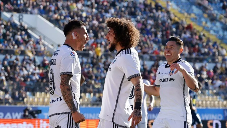 Colo Colo logró un importante triunfo sobre Everton con gol de Javier Correa