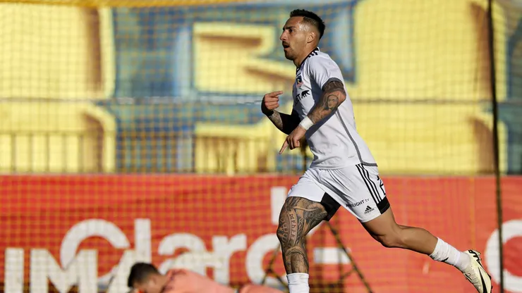 Javier Correa anotó su primer gol por Colo Colo. (Foto: Andrés Pina/Photosport)