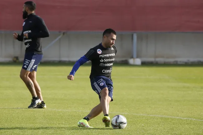 Meneses es para algunos la gran sorpresa de la nómina de Chile | FOTO: Jonnathan Oyarzun/Photosport