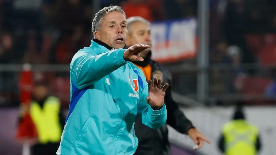 Awad alabó el trabajo de Gustavo Álvarez (Photosport)