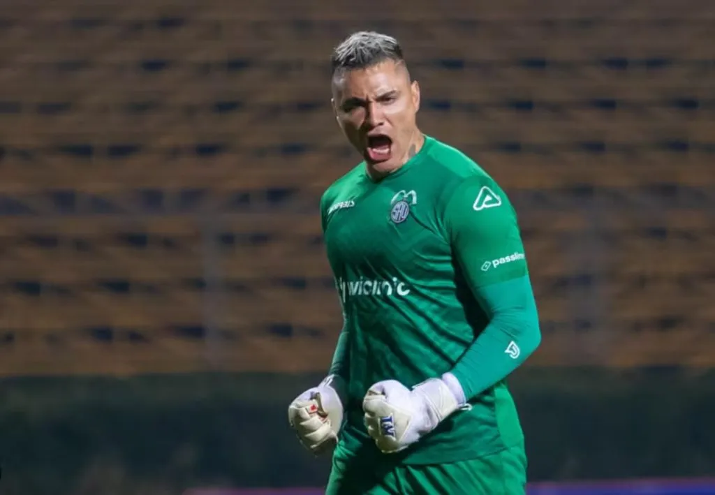 Cristóbal Campos sigue dando de qué hablar en San Antonio Unido.