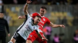 Colo Colo enfrentando a River Plate en Viña del Mar.