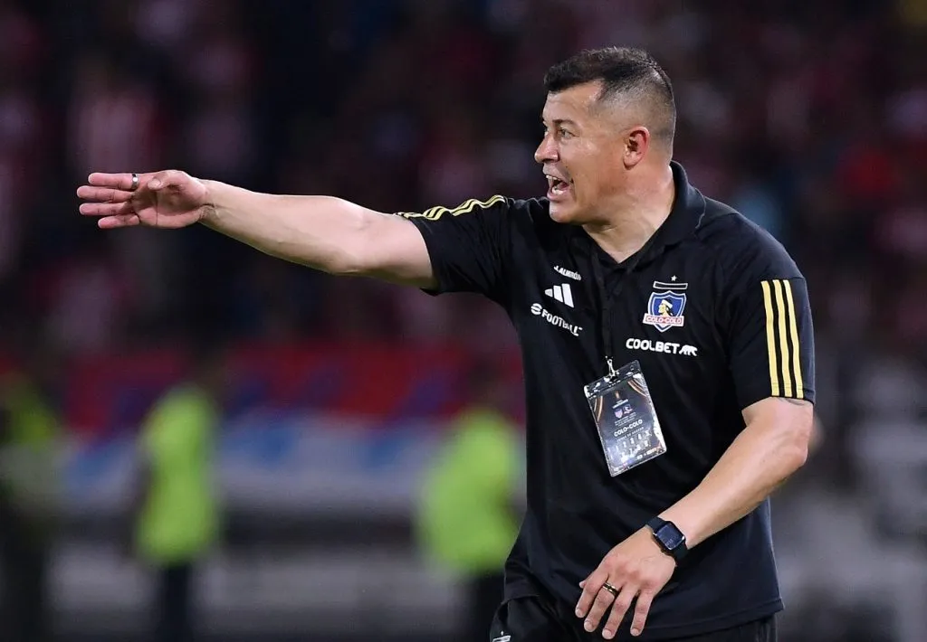 Jorge Almirón metió a Colo Colo en los cuartos de final de Copa Libertadores