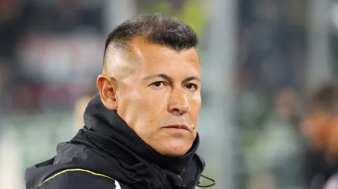 Jorge Almirón alza la voz por el apretado calendario de Colo Colo