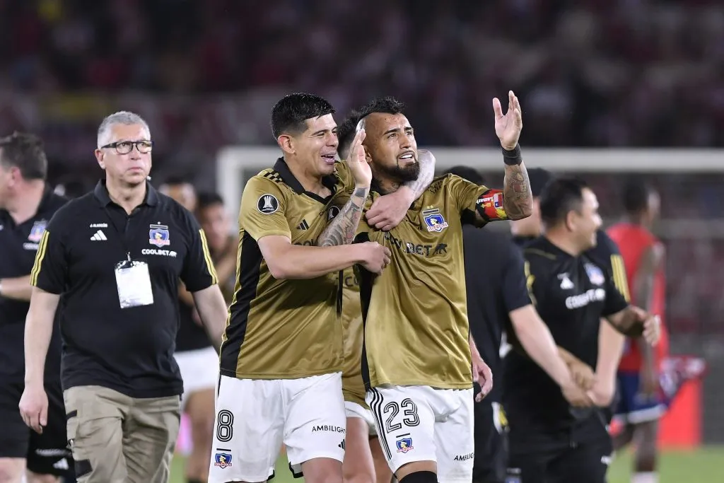 Colo Colo avanzó a cuartos de final de Copa Libertadores.