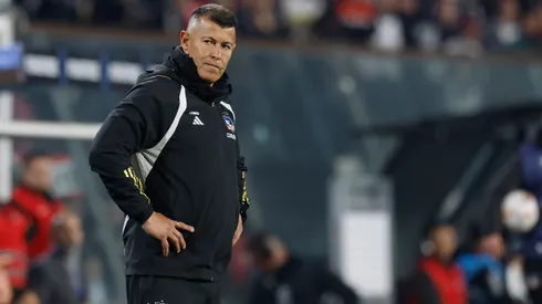 Jorge Almirón se verá obligado a pensar en una fórmula para cumplir con al norma de los sub-21