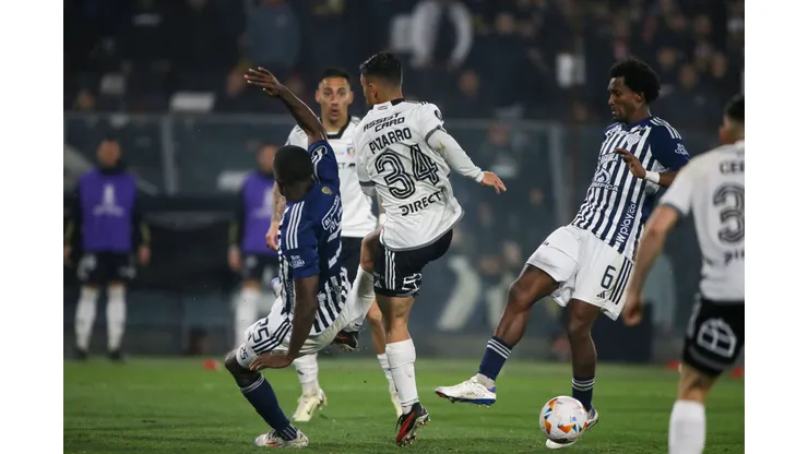 Colo Colo enfrenta esta noche a Junior en Colombia por Copa Libertadores (Foto: Jonnathan Oyarzun/Photosport)