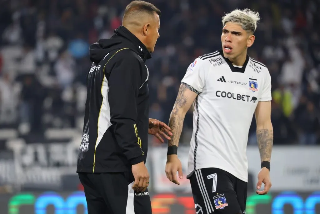 Solabarrieta destacó el nivel de los jugadores que hay en el plantel albo | FOTO: Marcelo Hernandez/Photosport