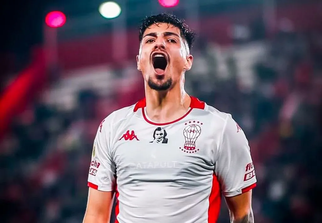 Williams Alarcón podría estar presente en la nómina de La Roja.