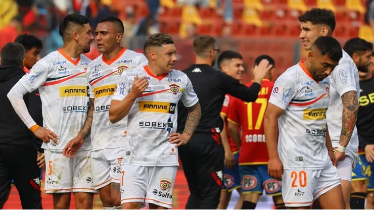 Ex jugador le cayó con todo al plantel.