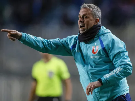 Gustavo Álvarez reacciona ante el gol del Chorri Palacios