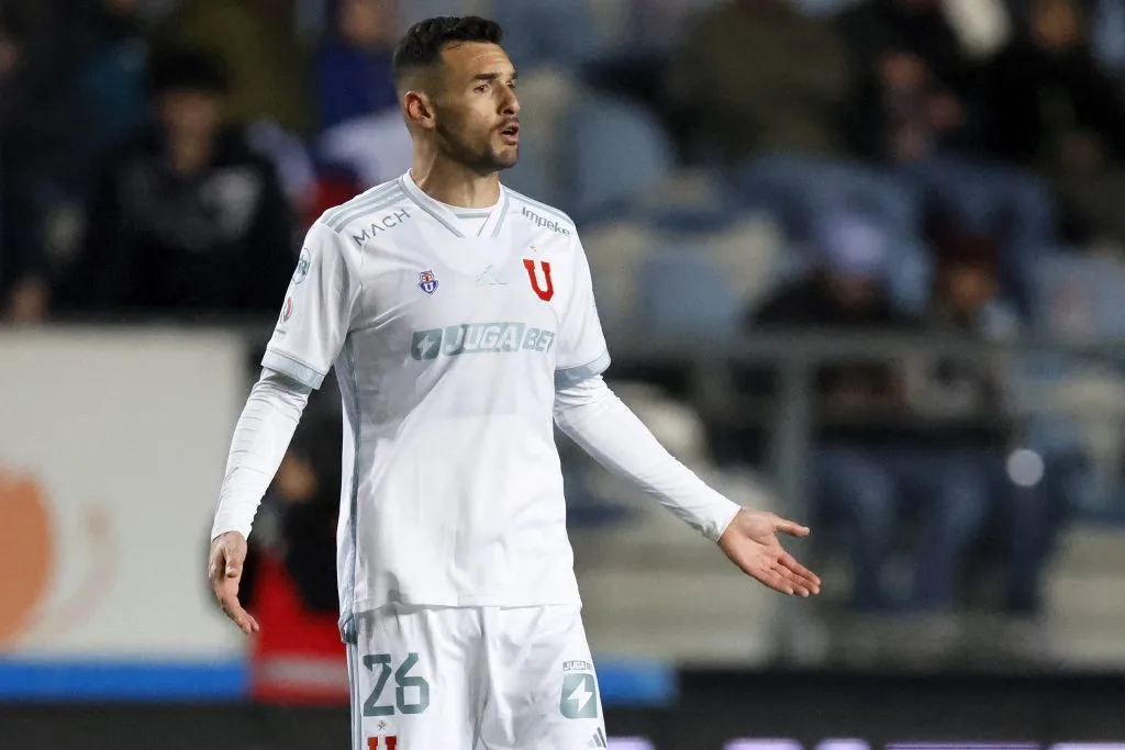 Formiliano ha debido esperar su lugar en el once titular (Photosport)