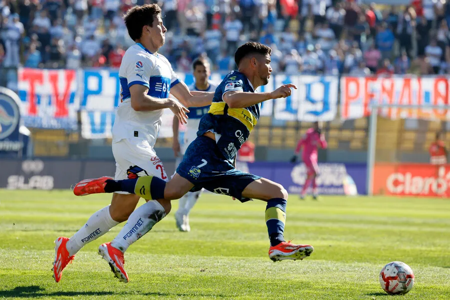 La UC igualó sin goles ante Everton. | Foto: Photosport