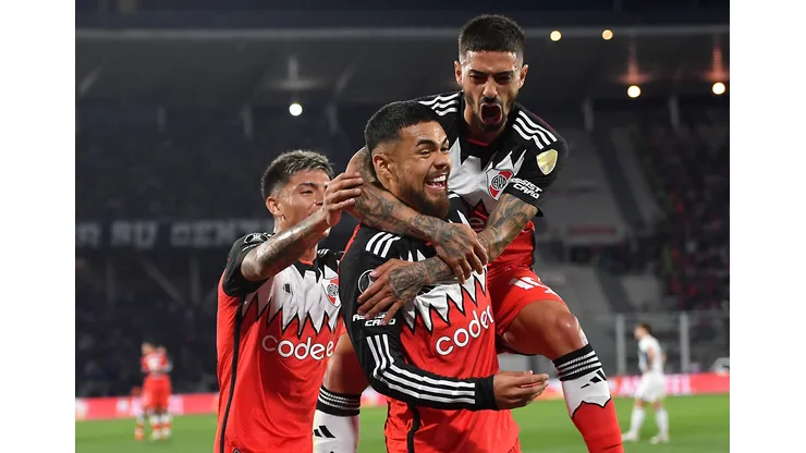 Paulo Díaz adelantó a River Plate ante Talleres por Copa Libertadores. (Foto: Hernán Cortez/Getty Images)