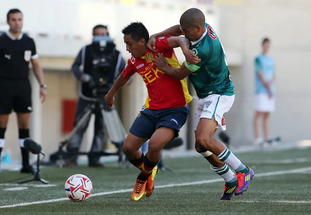 Christian Cueva defendió la camiseta de Unión Española en 2013